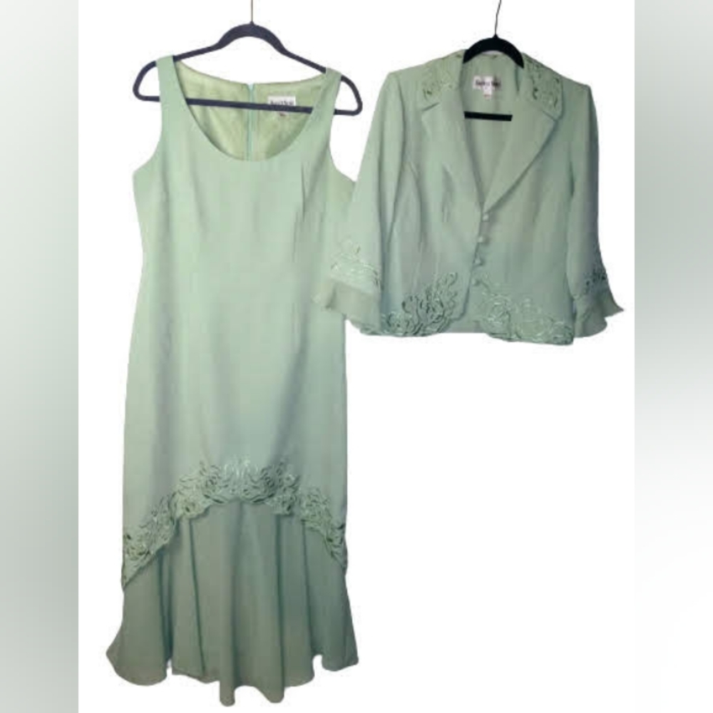 Danny and Nicole Lime Green Size 10 Two Piece Dress Suit - Picture 7 of 12